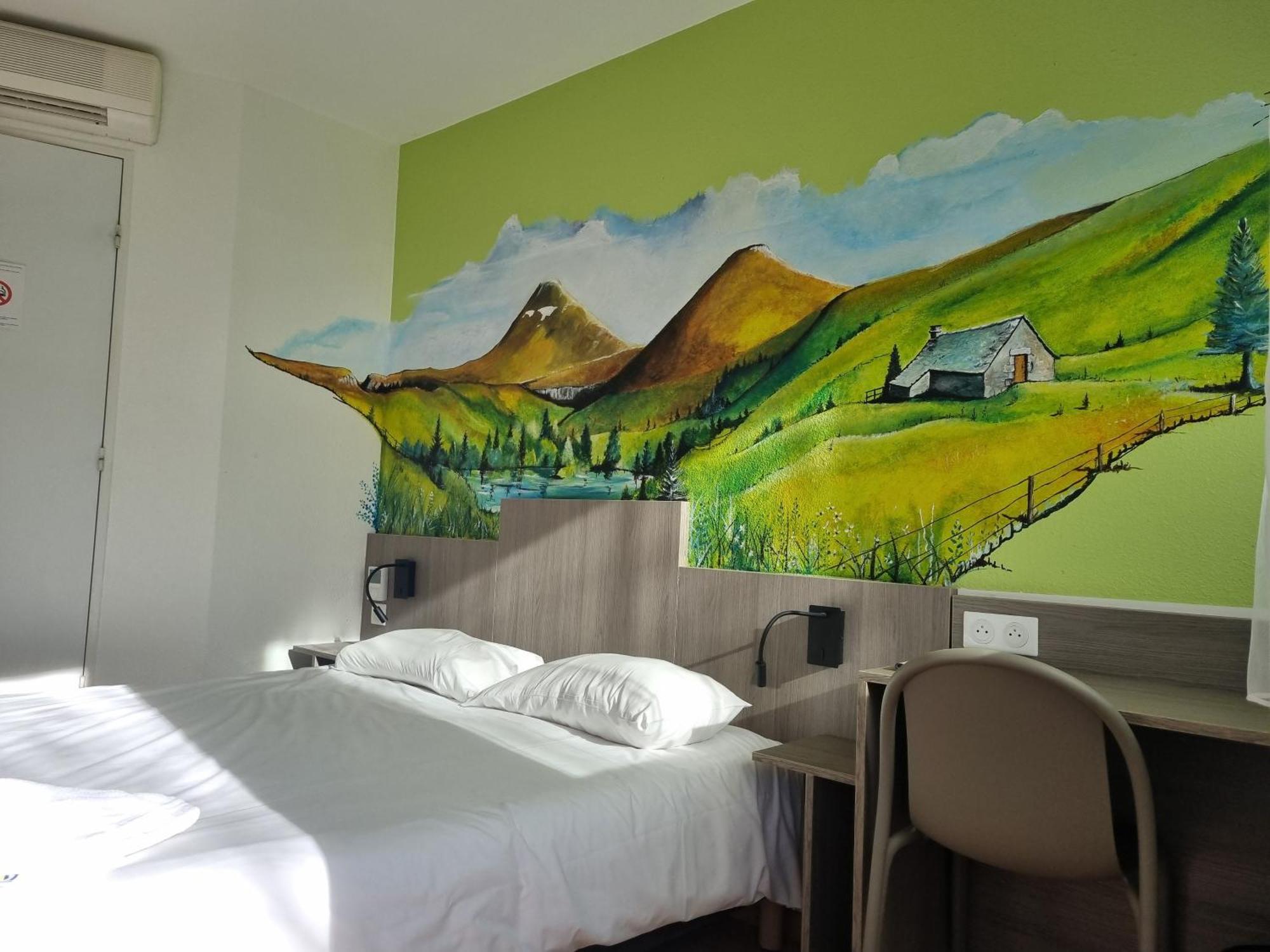 The Originals Access, Hotel Le Lutea Riom-ès-Montagne Εξωτερικό φωτογραφία