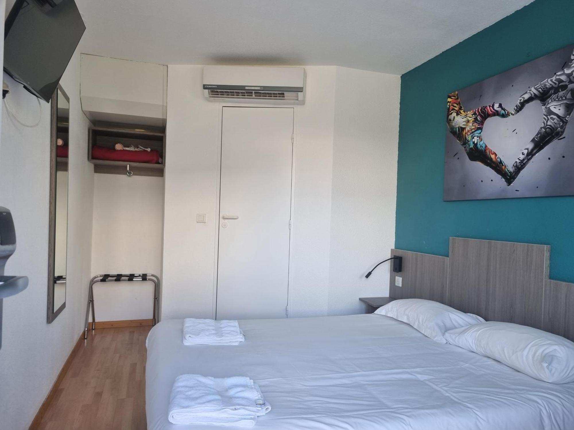 The Originals Access, Hotel Le Lutea Riom-ès-Montagne Εξωτερικό φωτογραφία